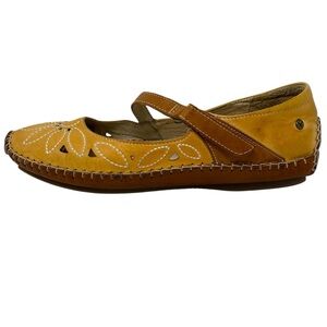 Pikolinos Jerez embroidered diagonal strap moccasin shoe EU38